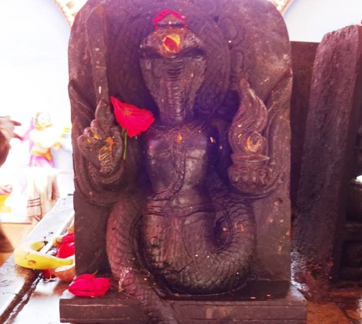 Lord Ketu statue- Ketu Gayatri Mantra